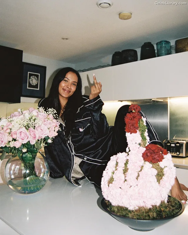 Maya Jama photo 5 of 663