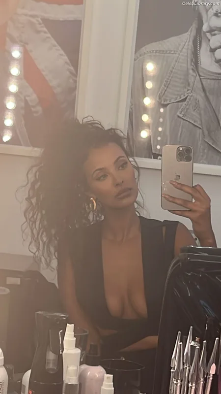 Maya Jama photo 3 of 663