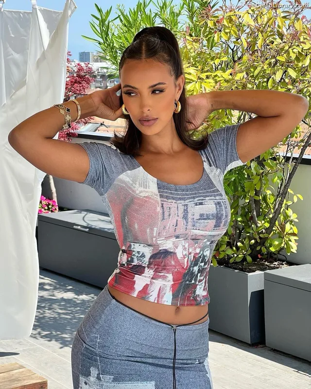 Maya Jama photo 6 of 663