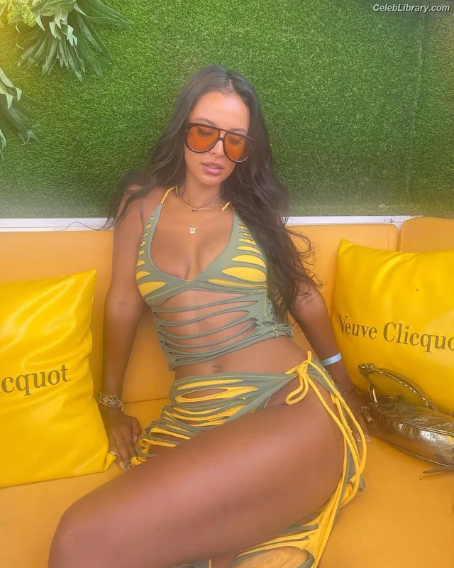 Maya Jama photo 9 of 663