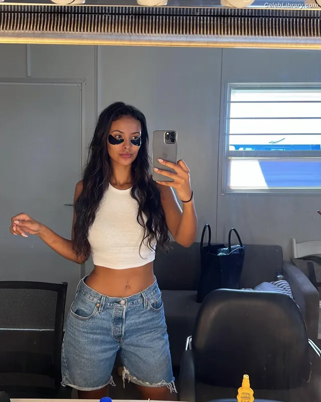 Maya Jama photo 21 of 663