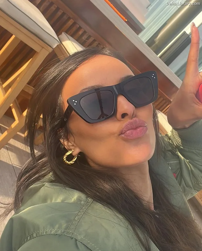 Maya Jama photo 3 of 663