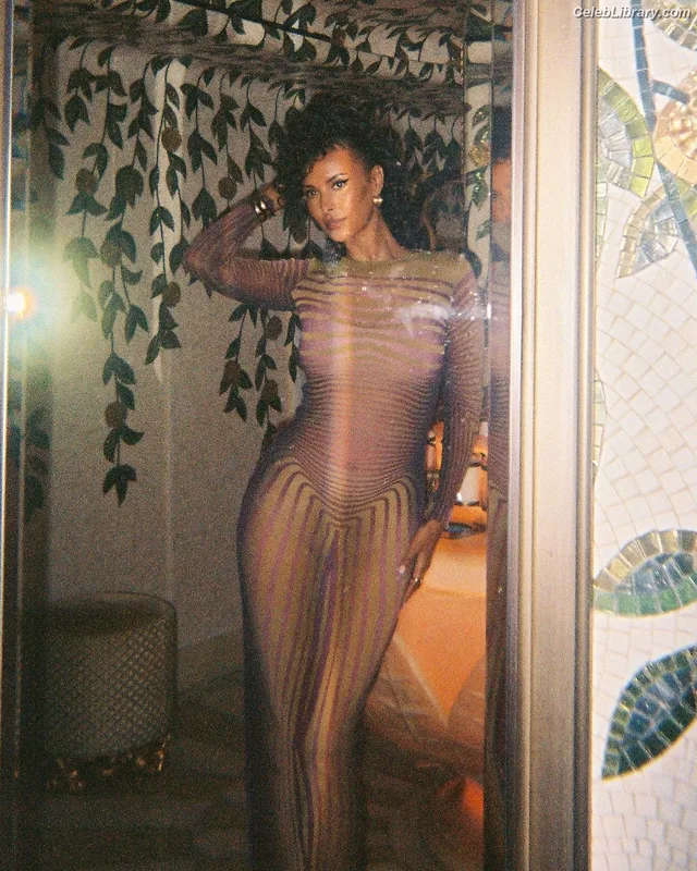 Maya Jama photo 13 of 663