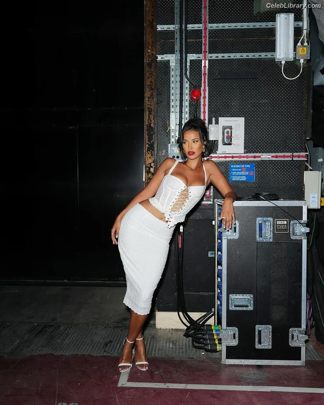 Maya Jama photo 1 of 663