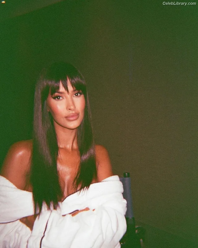Maya Jama photo 24 of 663