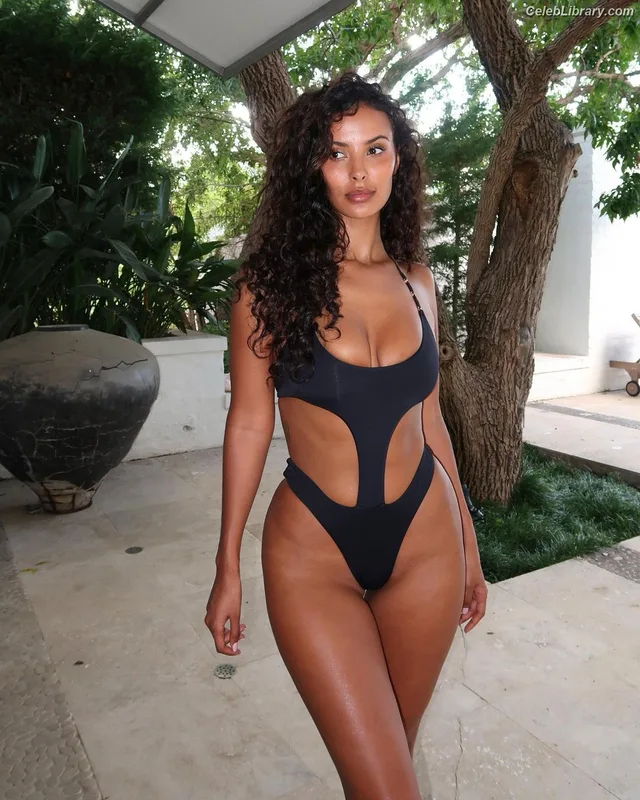 Maya Jama photo 15 of 663