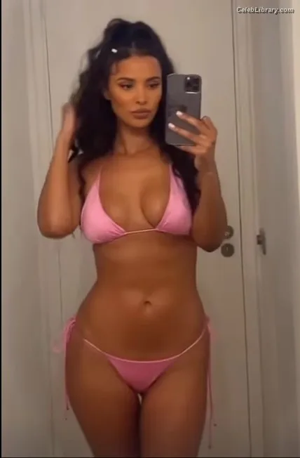 Maya Jama photo 5 of 663