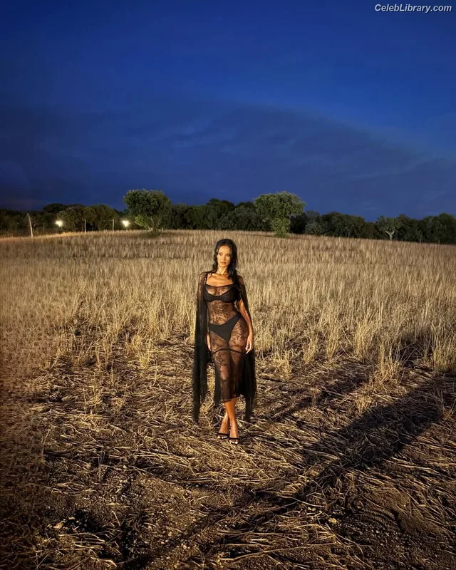 Maya Jama photo 18 of 663