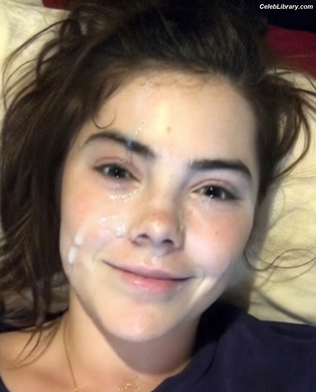 McKayla Maroney photo 18 of 401