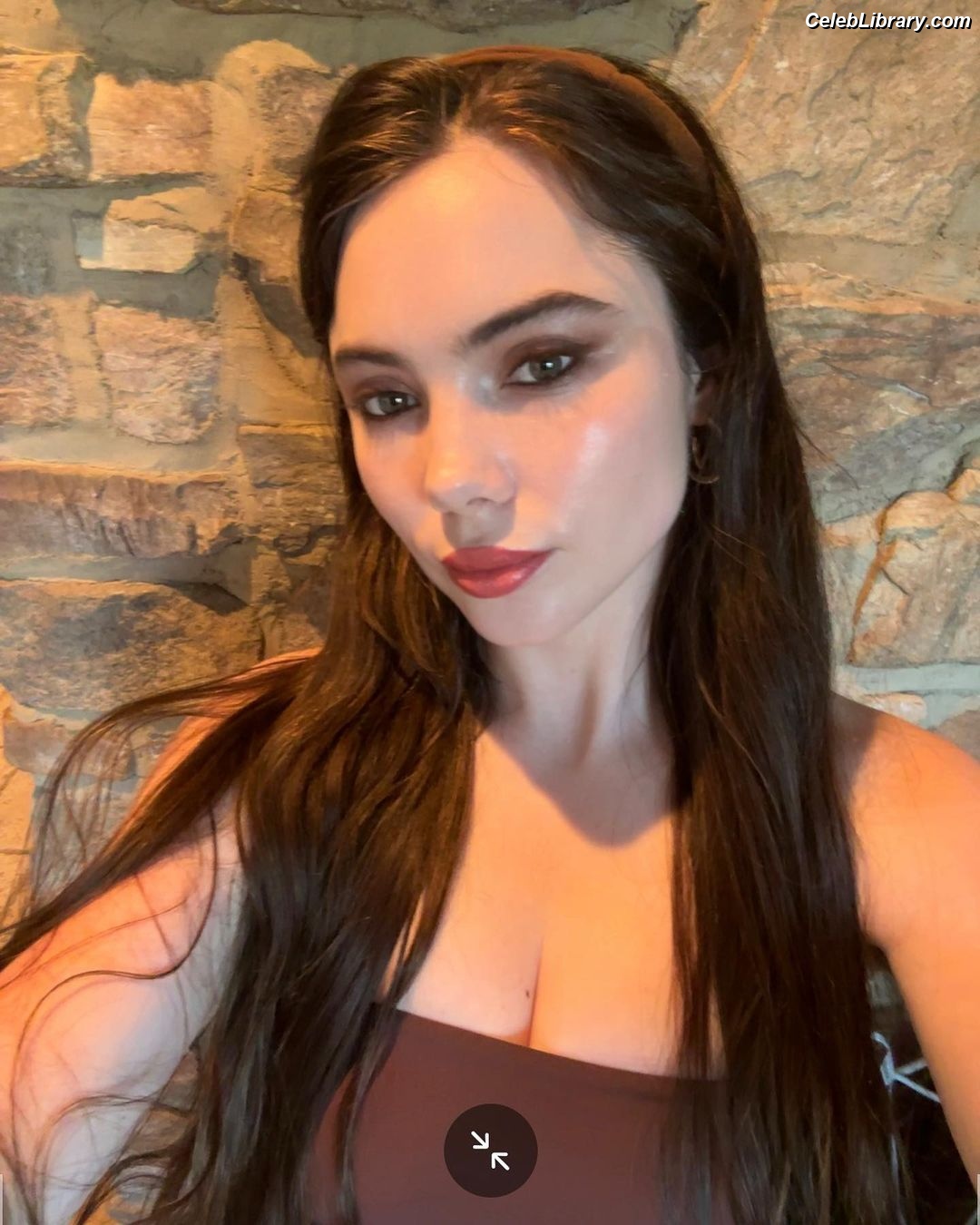 McKayla Maroney photo 21 of 401