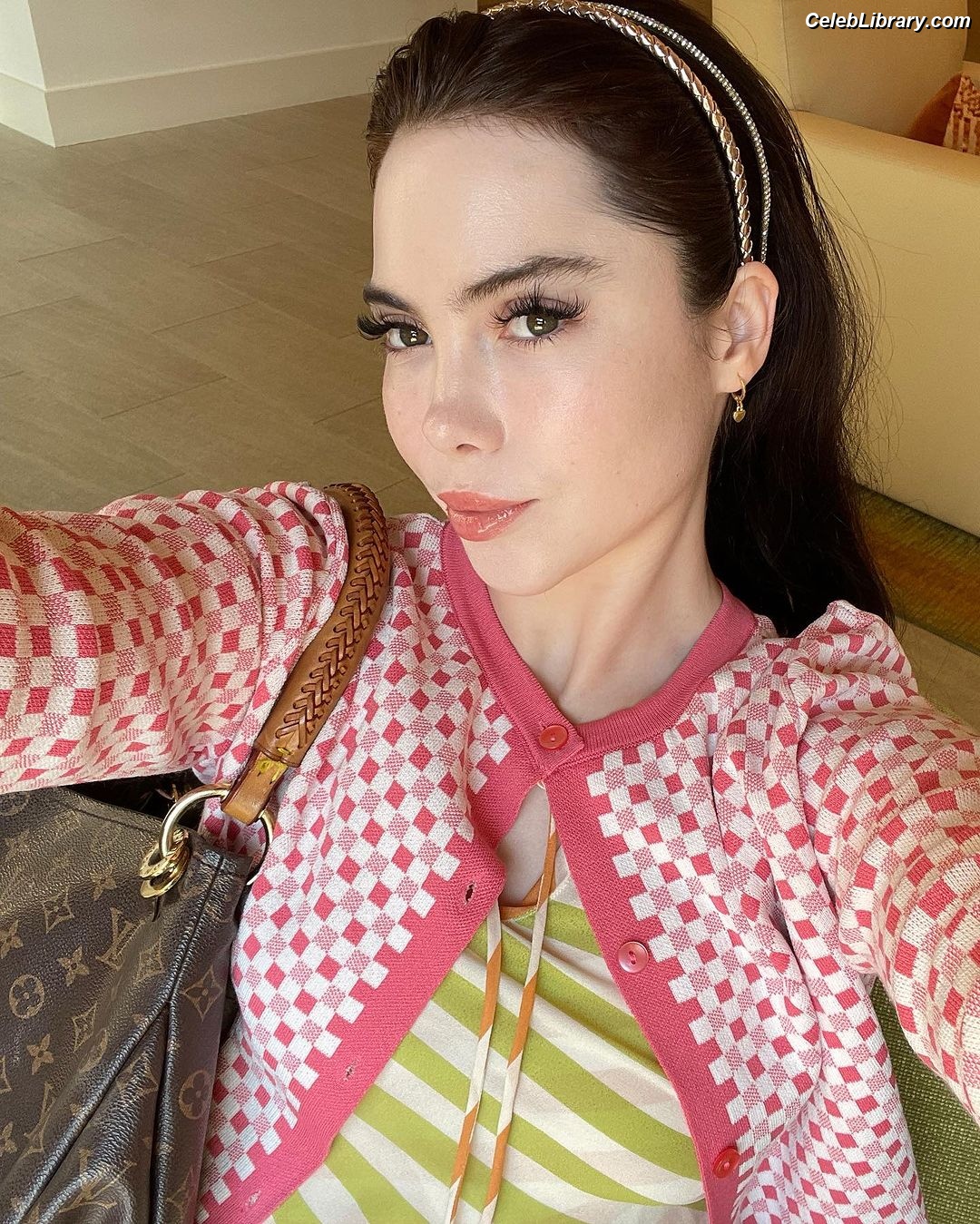 McKayla Maroney photo 6 of 401