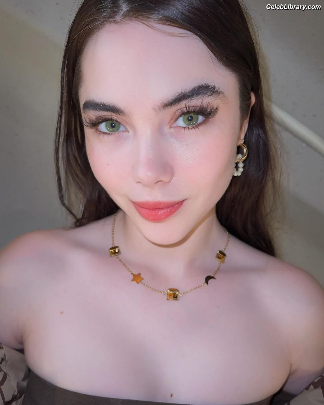 McKayla Maroney photo 7 of 401
