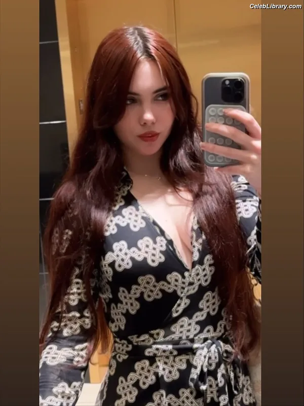 McKayla Maroney photo 14 of 401