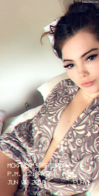 McKayla Maroney photo 7 of 401