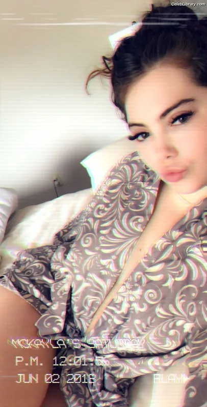McKayla Maroney photo 8 of 401
