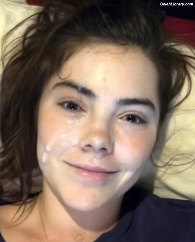 McKayla Maroney photo 18 of 401