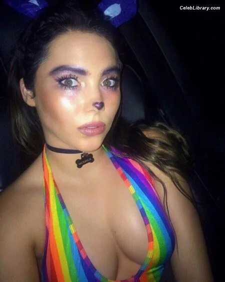 McKayla Maroney photo 10 of 401