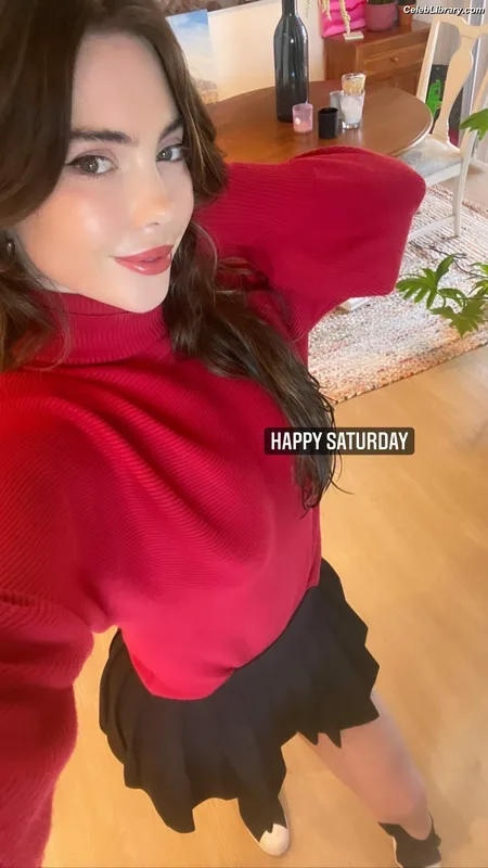 McKayla Maroney photo 16 of 401