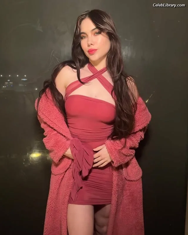 McKayla Maroney photo 6 of 401