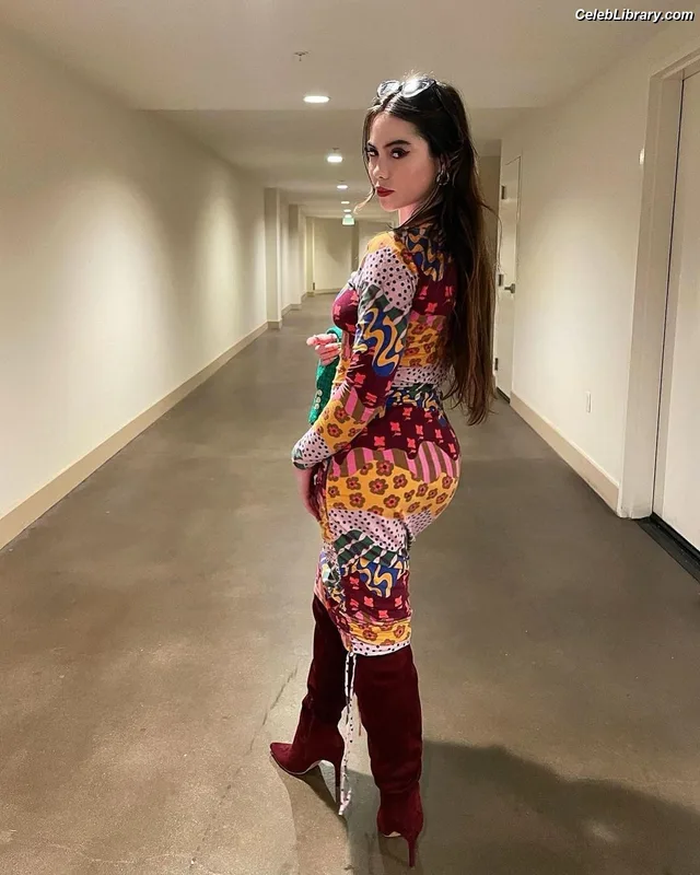 McKayla Maroney photo 1 of 401