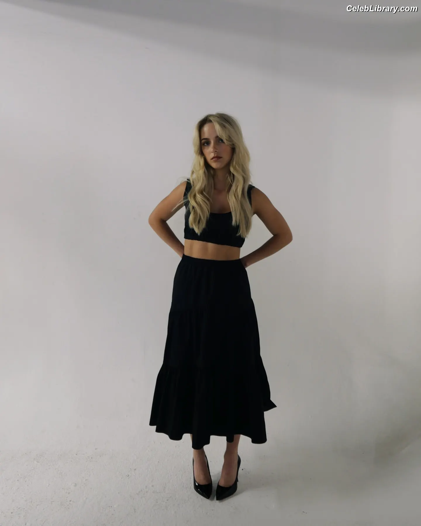 Mckenna Grace photo 11 of 1533