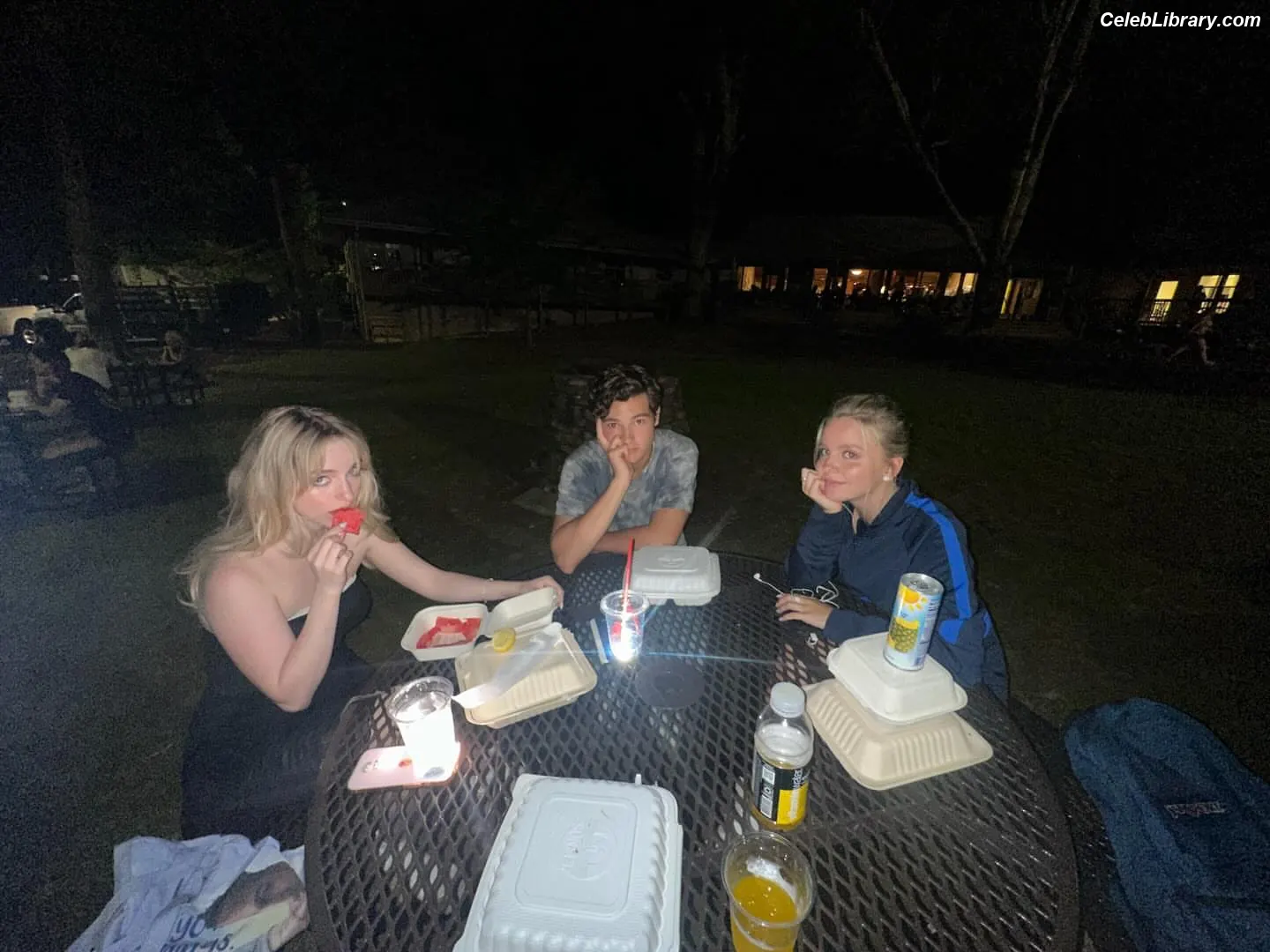 Mckenna Grace photo 2 of 1533
