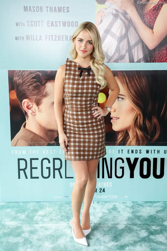 Mckenna Grace photo 22 of 1528