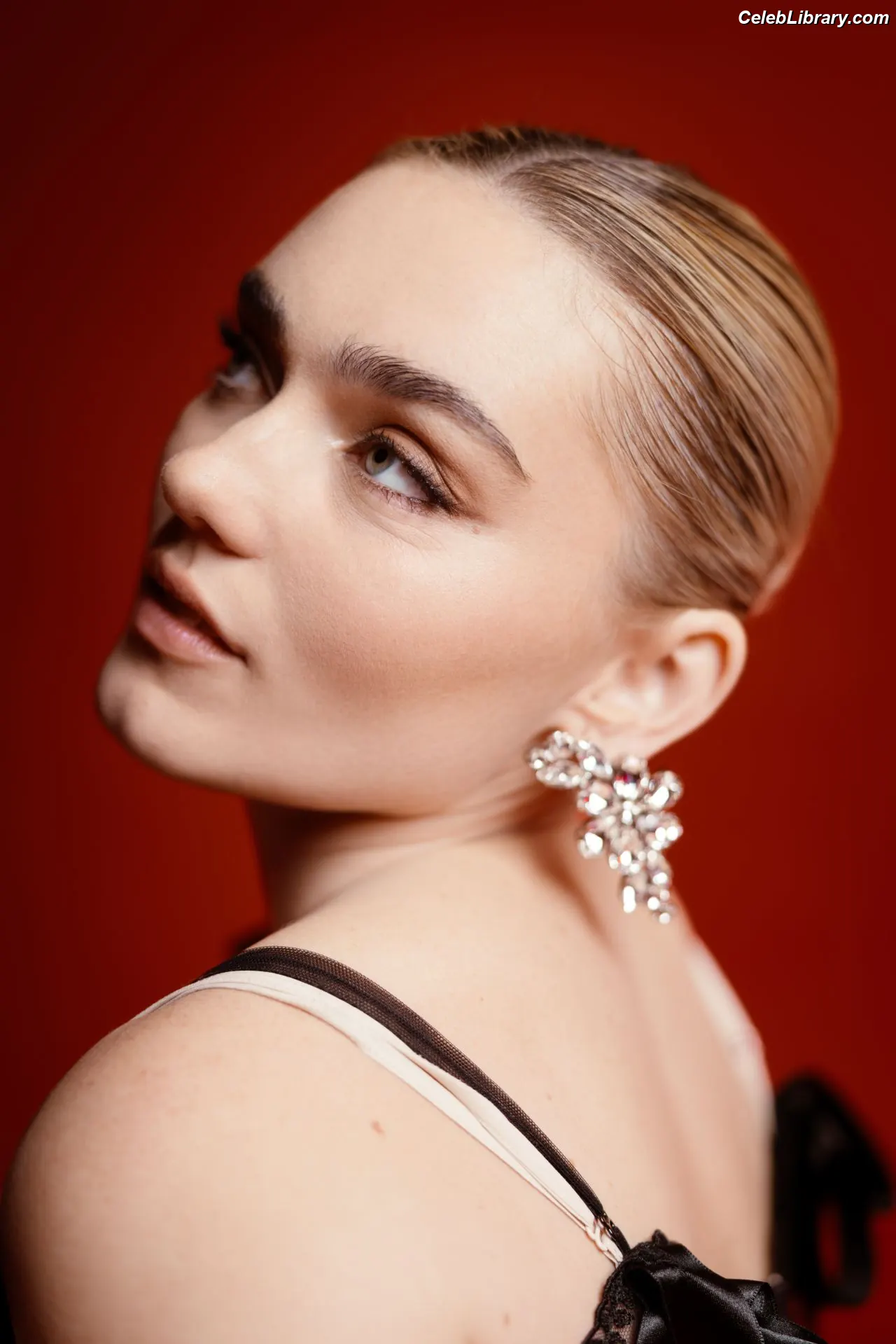 Meg Donnelly photo 23 of 161