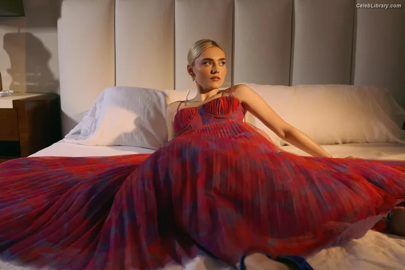 Meg Donnelly photo 14 of 162