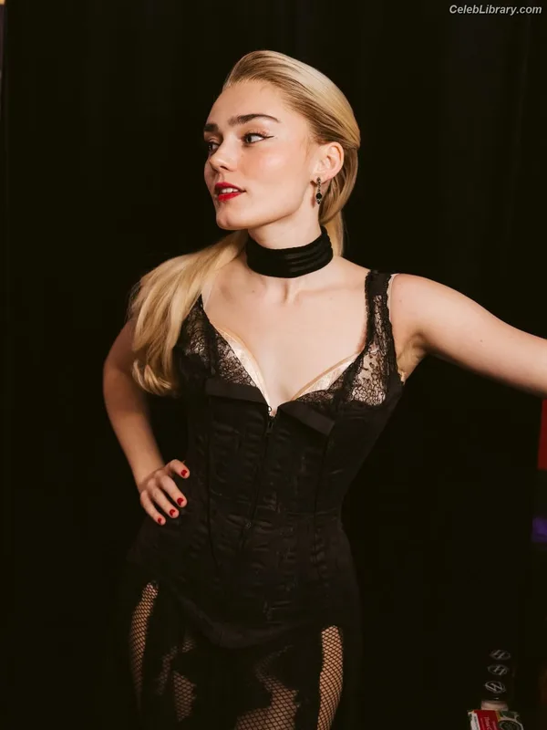 Meg Donnelly photo 6 of 162