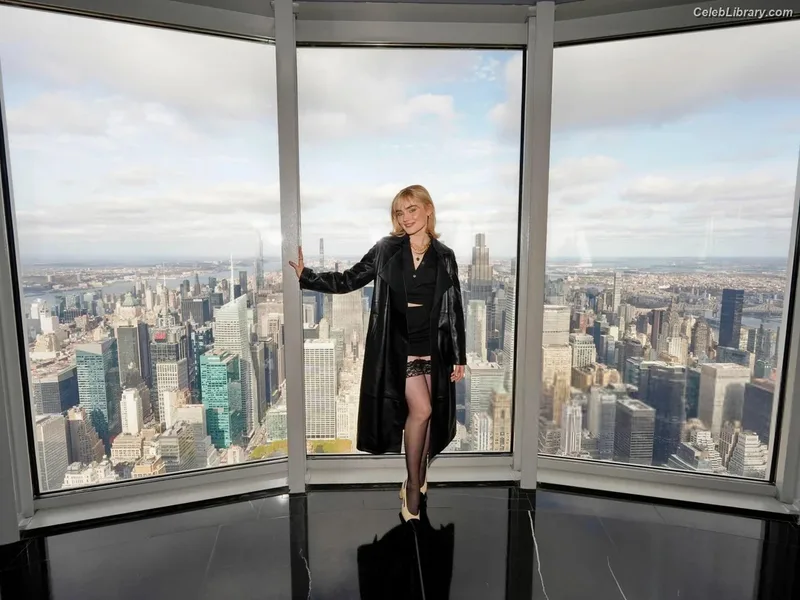 Meg Donnelly photo 7 of 162