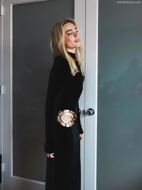 Meg Donnelly photo 12 of 162