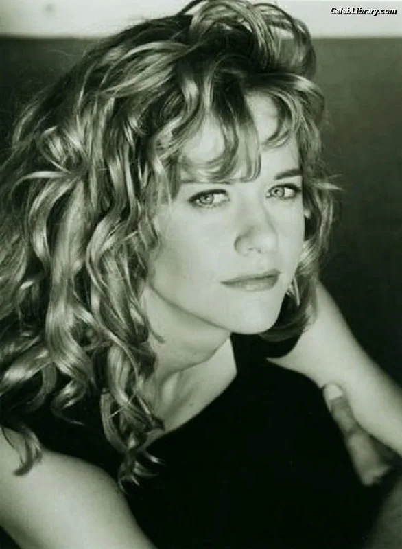 Meg Ryan photo 2 of 2