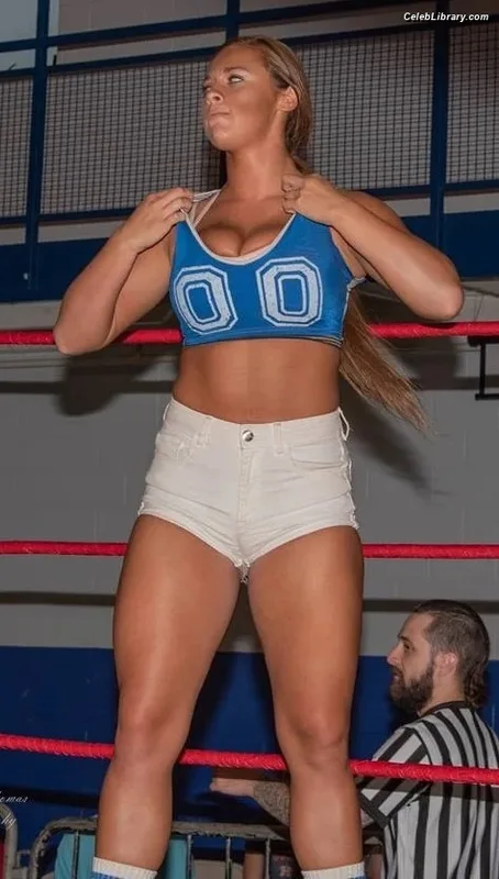 Megan Bayne photo 1 of 1333