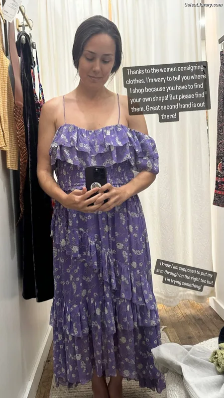 Megan Boone photo 3 of 63