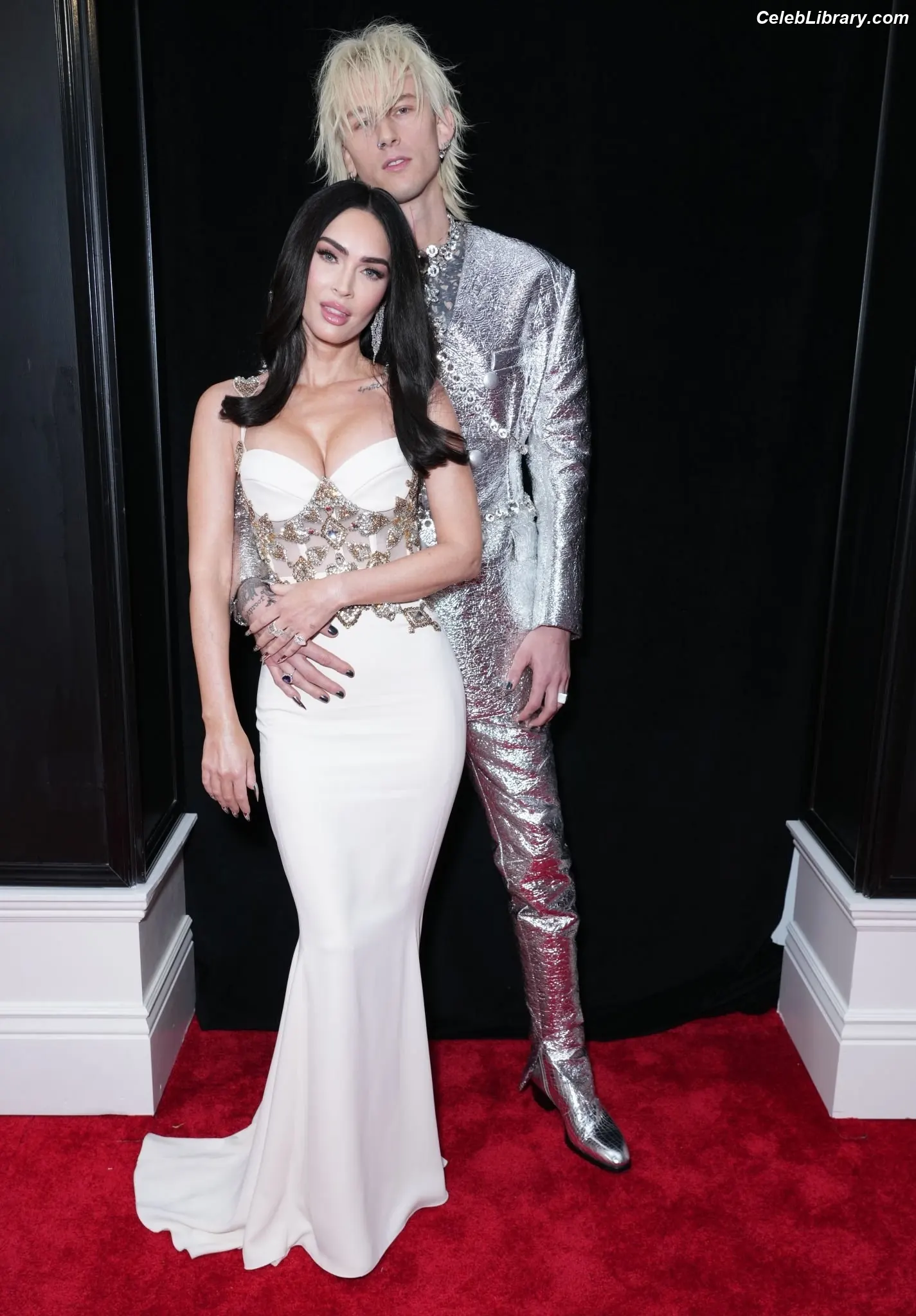 Megan Fox photo 24 of 1038