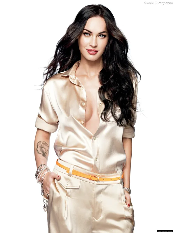 Megan Fox photo 21 of 1038