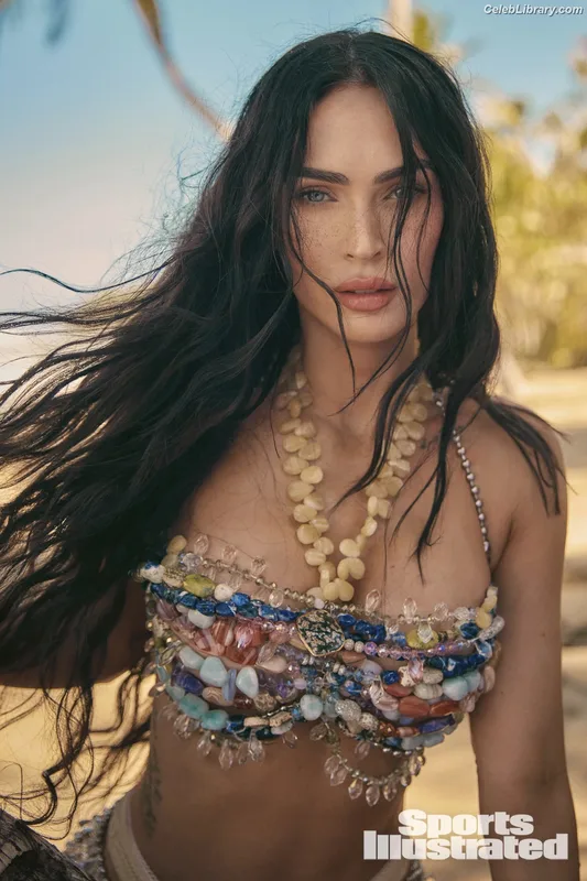 Megan Fox photo 20 of 1038