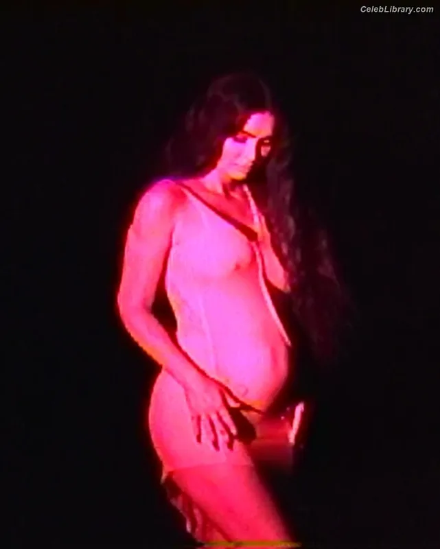 Megan Fox photo 4 of 1038
