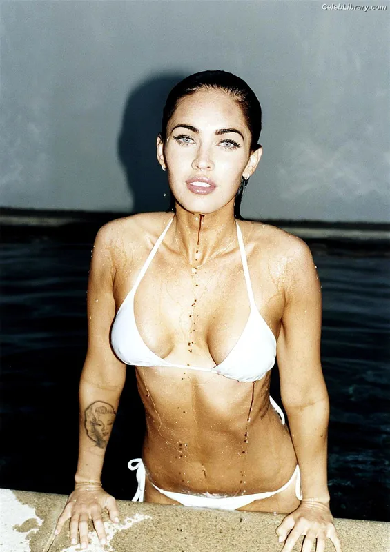 Megan Fox photo 11 of 1038