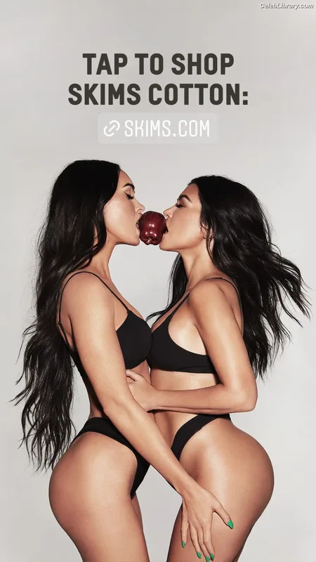 Megan Fox photo 5 of 1038