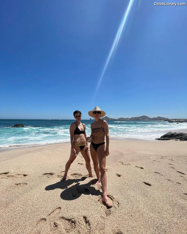 Megan Rapinoe photo 3 of 80