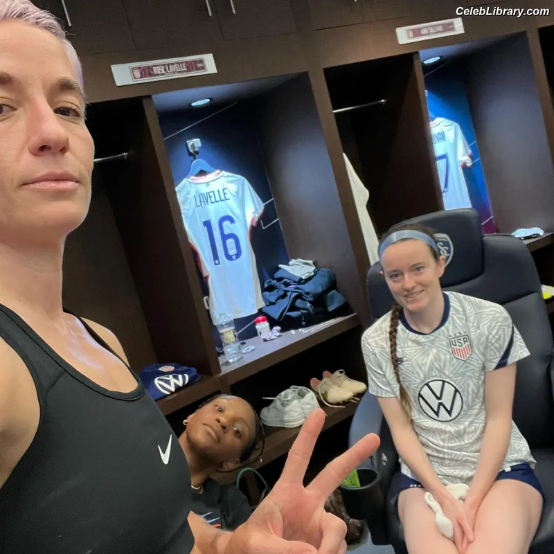Megan Rapinoe photo 8 of 80
