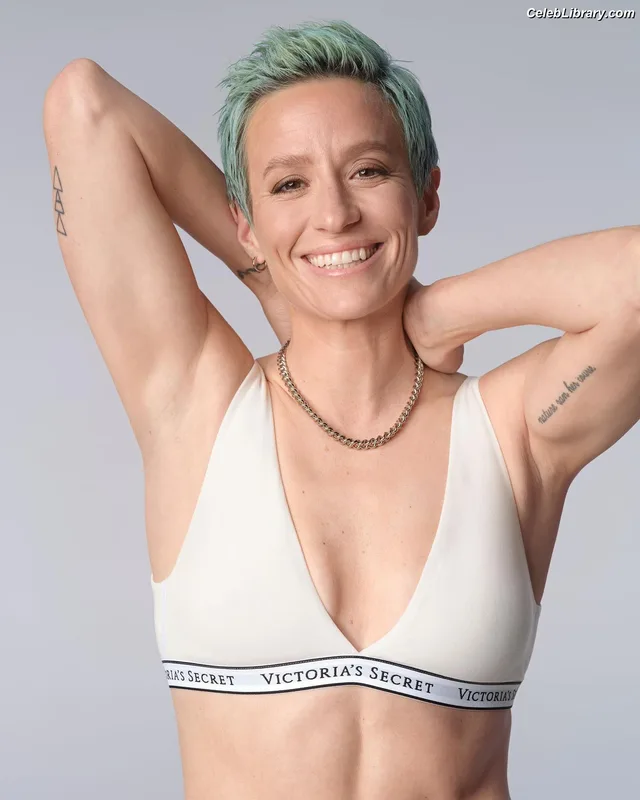 Megan Rapinoe photo 10 of 80