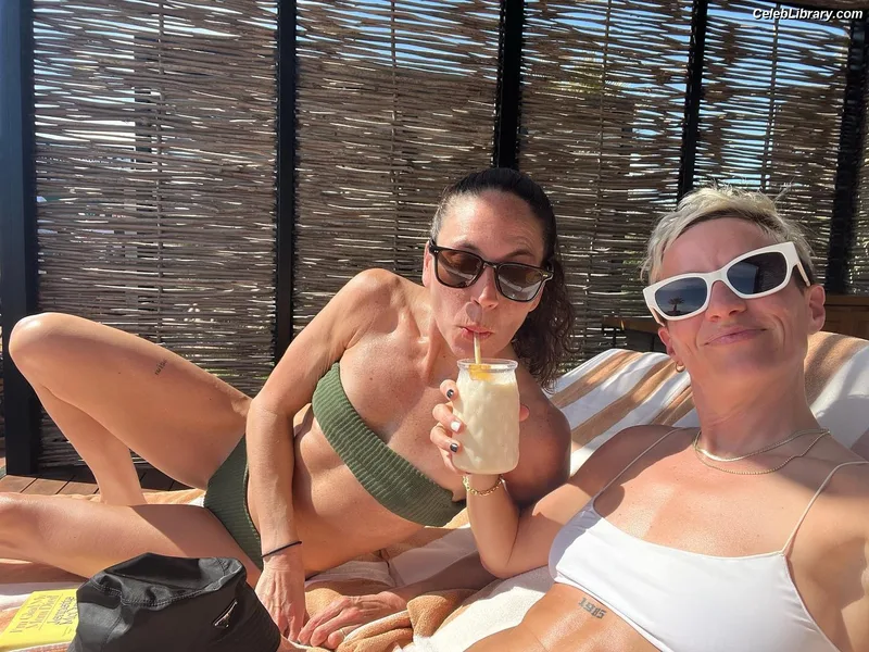 Megan Rapinoe photo 23 of 80