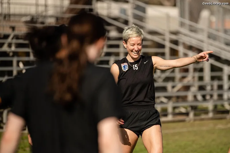 Megan Rapinoe photo 3 of 80