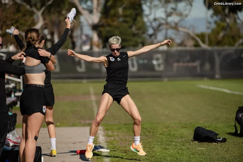Megan Rapinoe photo 5 of 80