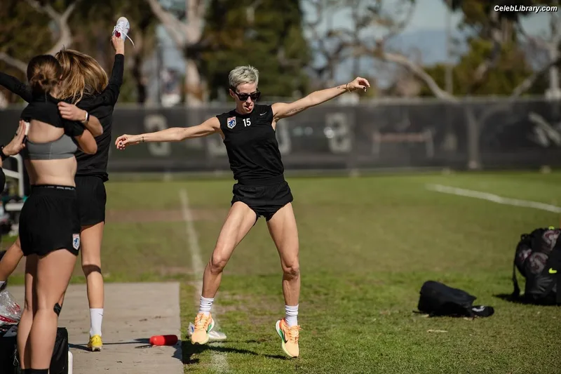 Megan Rapinoe photo 6 of 80