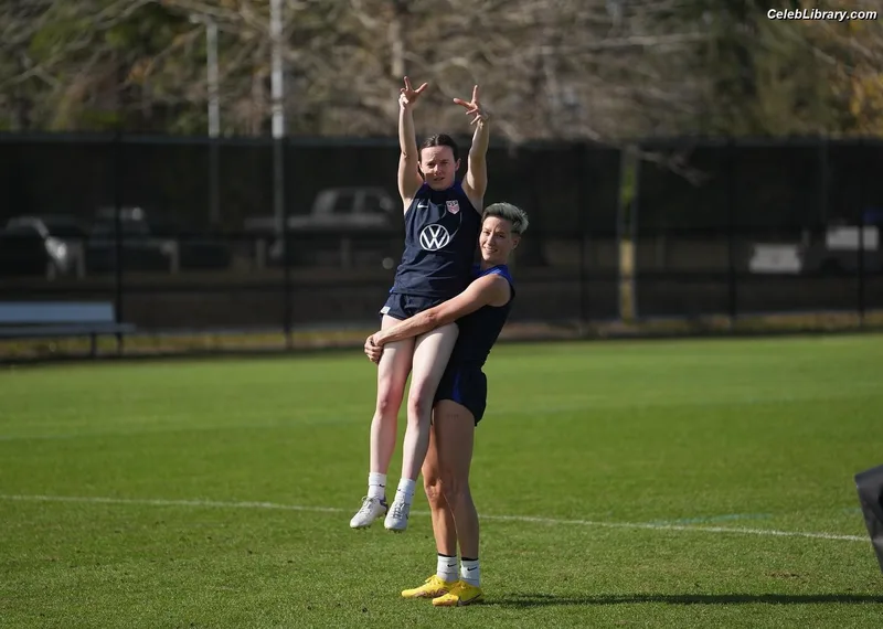 Megan Rapinoe photo 12 of 80