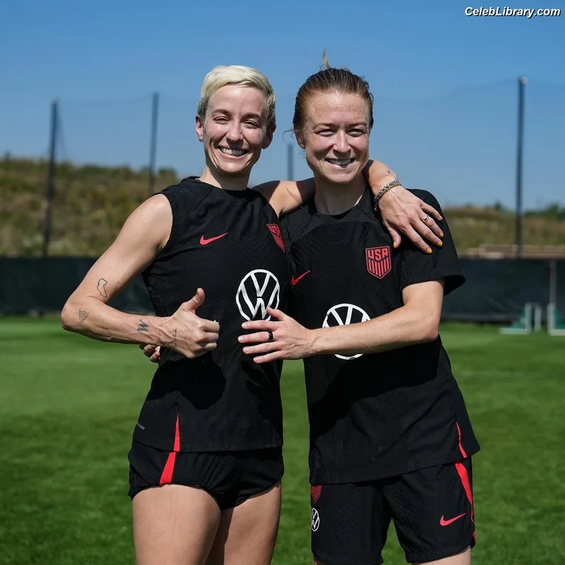 Megan Rapinoe photo 18 of 80